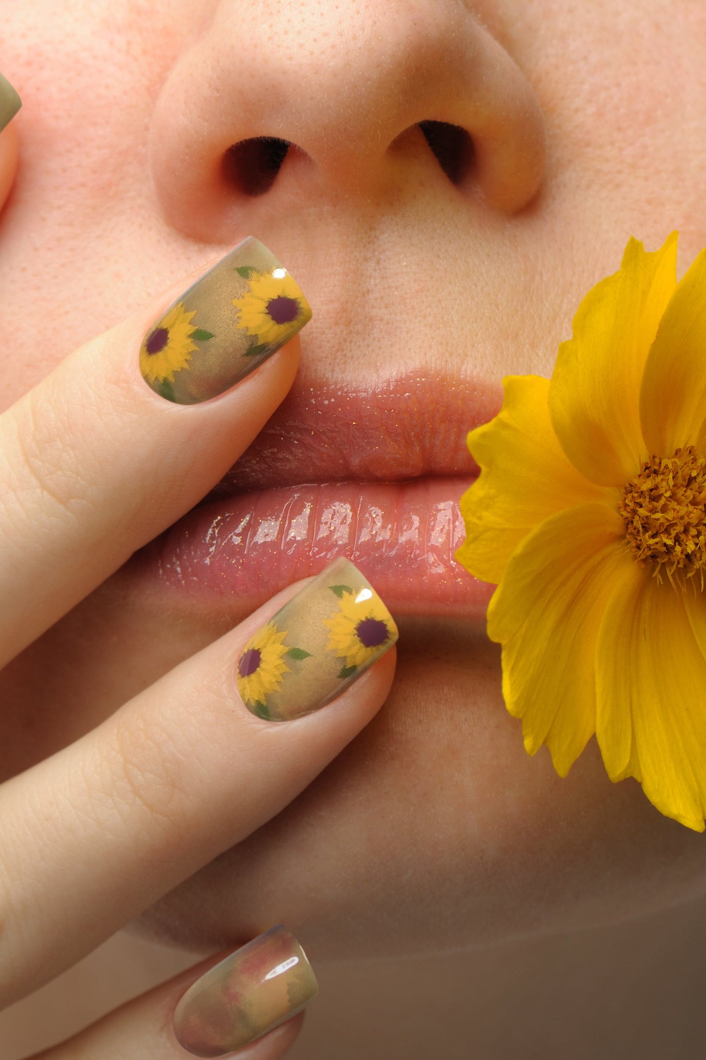 Sunflower Watercolor | Soft & Durable Press-On Nails